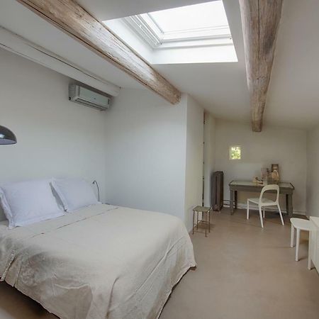 Maison Xixe Et Jardin En Intramuros Αβινιόν Εξωτερικό φωτογραφία