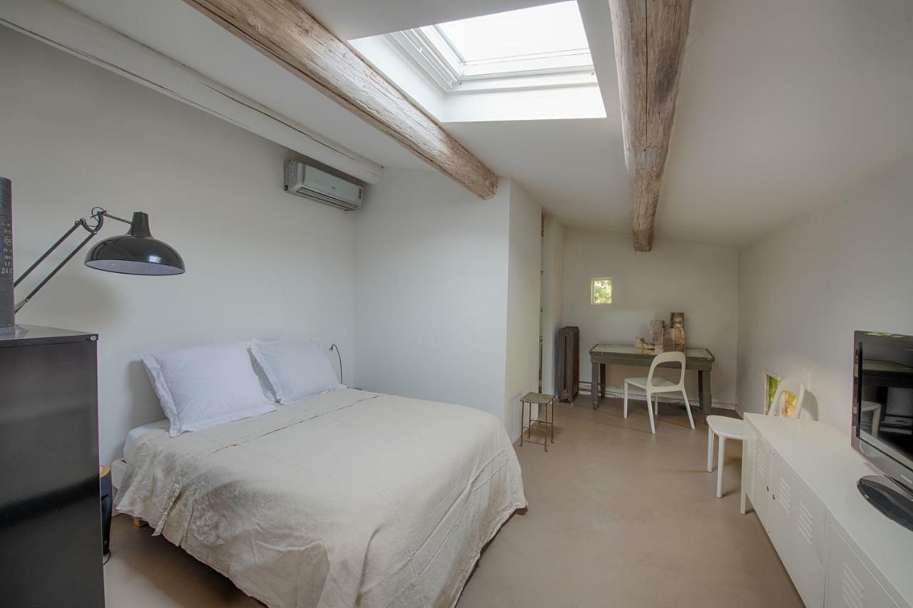 Maison Xixe Et Jardin En Intramuros Αβινιόν Εξωτερικό φωτογραφία